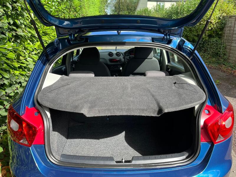 SEAT IBIZA