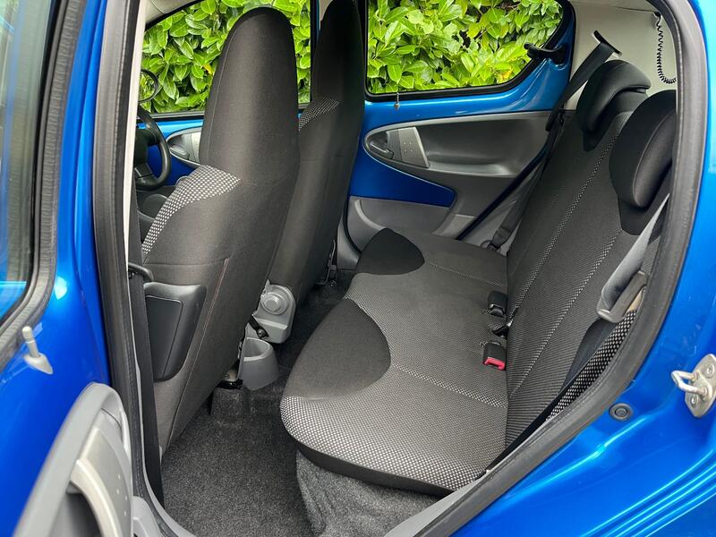TOYOTA AYGO