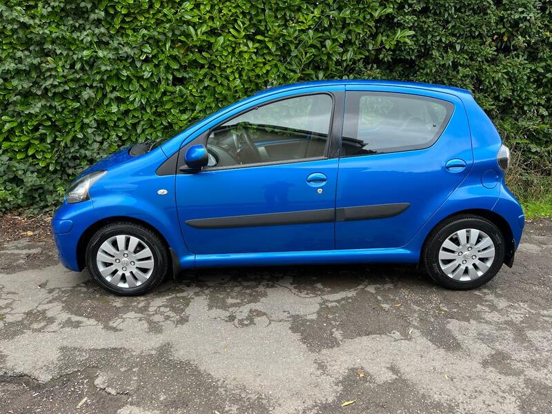 TOYOTA AYGO