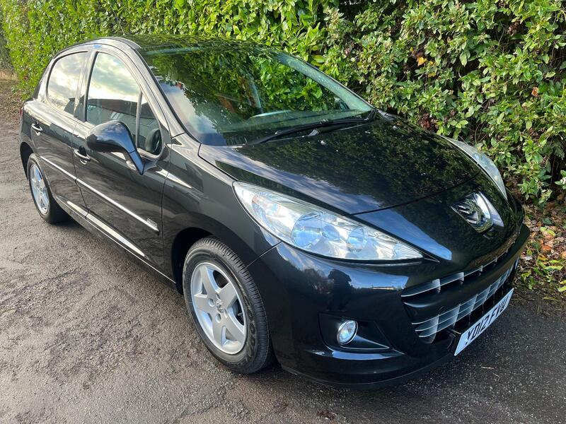 PEUGEOT 207