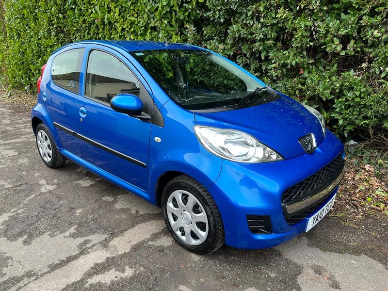 PEUGEOT 107