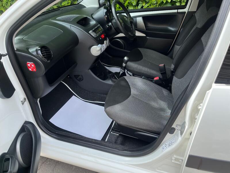 TOYOTA AYGO