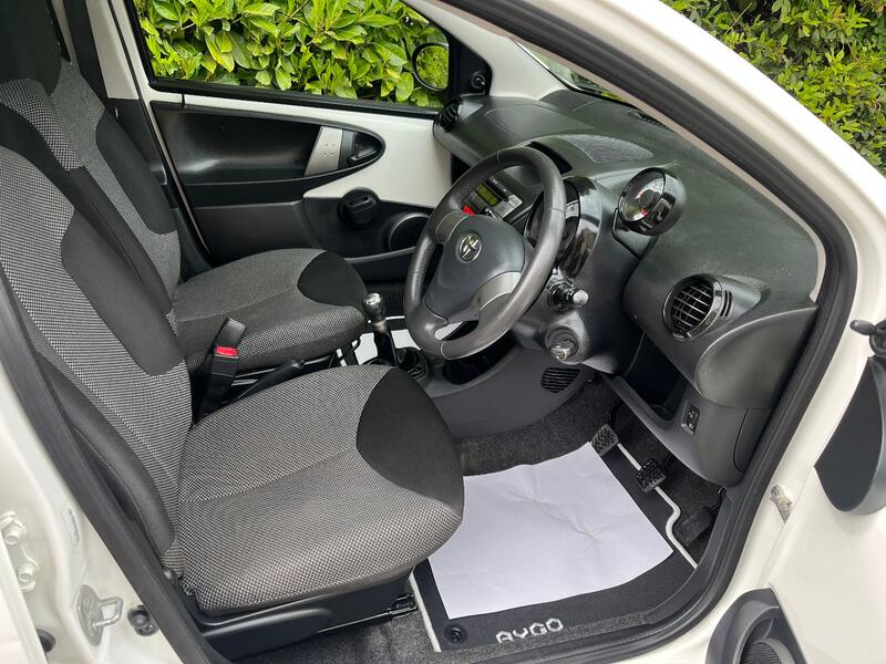 TOYOTA AYGO