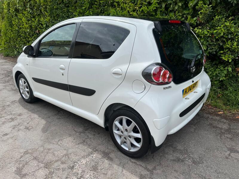 TOYOTA AYGO