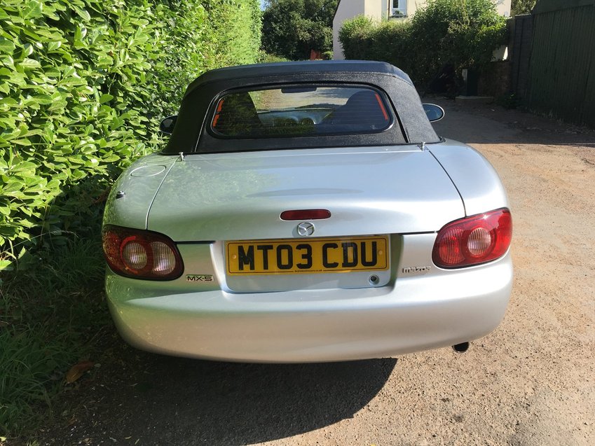 MAZDA MX-5
