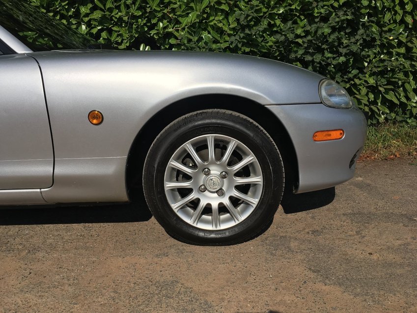 MAZDA MX-5