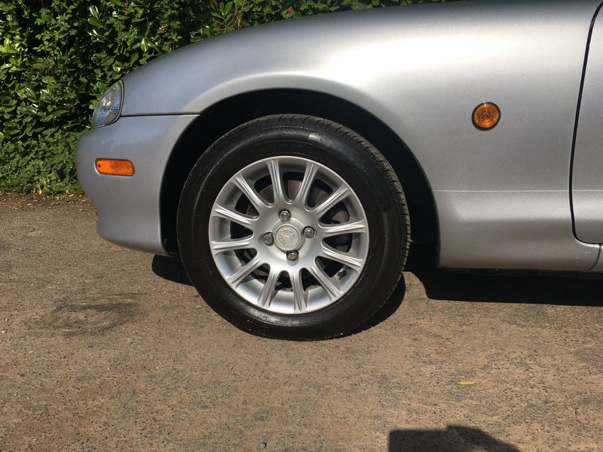 MAZDA MX-5