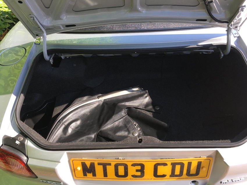 MAZDA MX-5