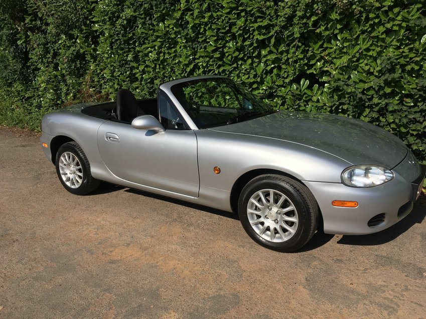 MAZDA MX-5