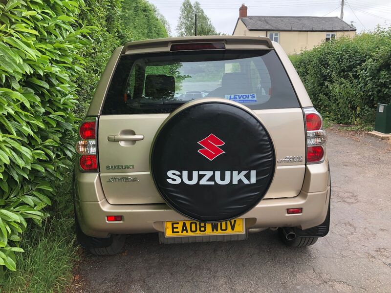 SUZUKI GRAND VITARA