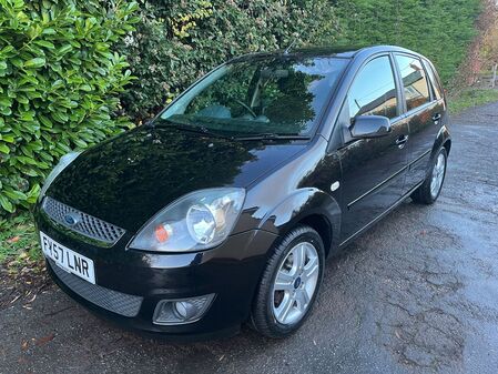 FORD FIESTA 1.25 ZETEC CLIMATE 33K