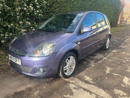 FORD FIESTA 1.4 GHIA 42k