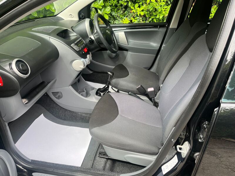 TOYOTA AYGO
