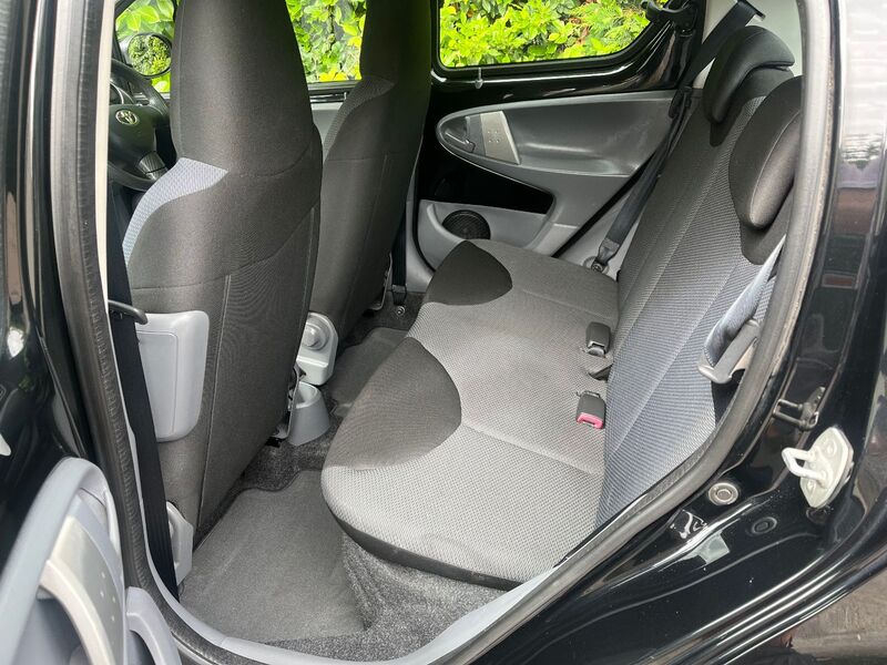 TOYOTA AYGO