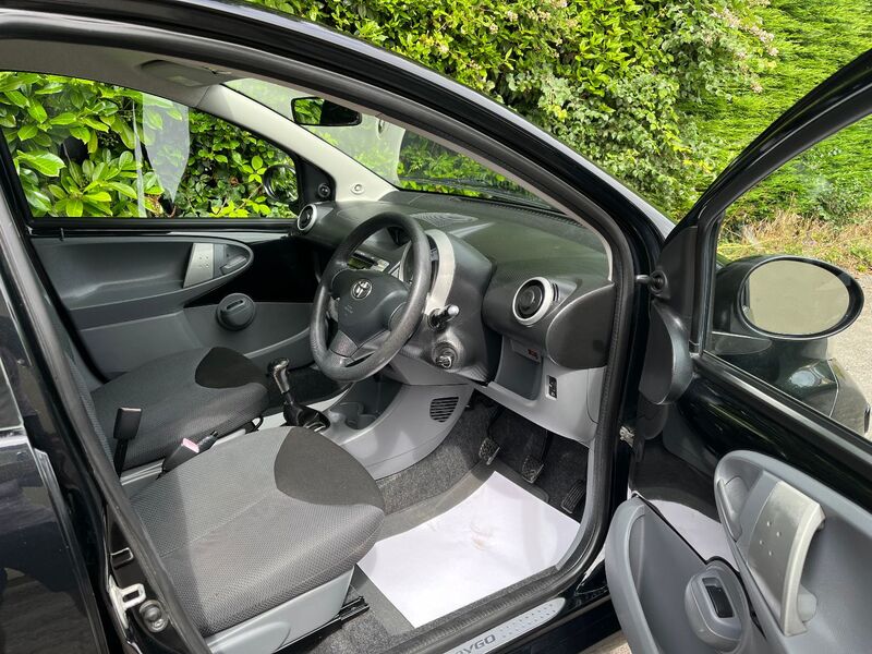 TOYOTA AYGO