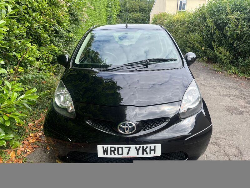TOYOTA AYGO